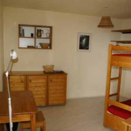 아파트 3 Pieces Au Pied Des Pistes Avec Balcon Et Equipements Modernes - Fr-1-557-103 *
